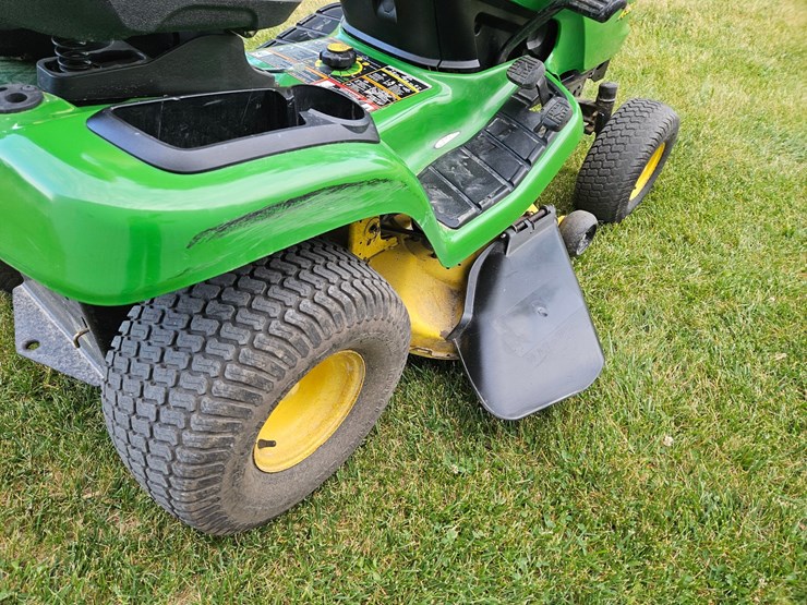 john-deere-x300-image-19