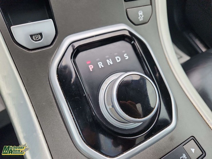 2014-land-rover-range-rover-image-22