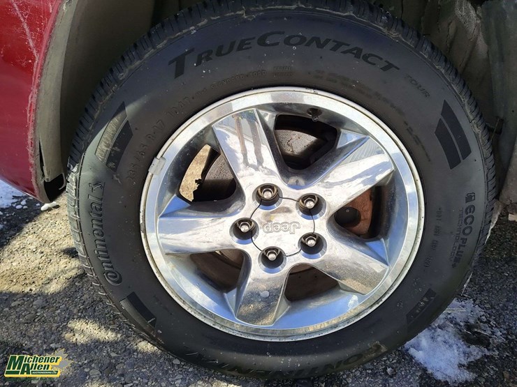 2004-jeep-grand-cherokee-image-11