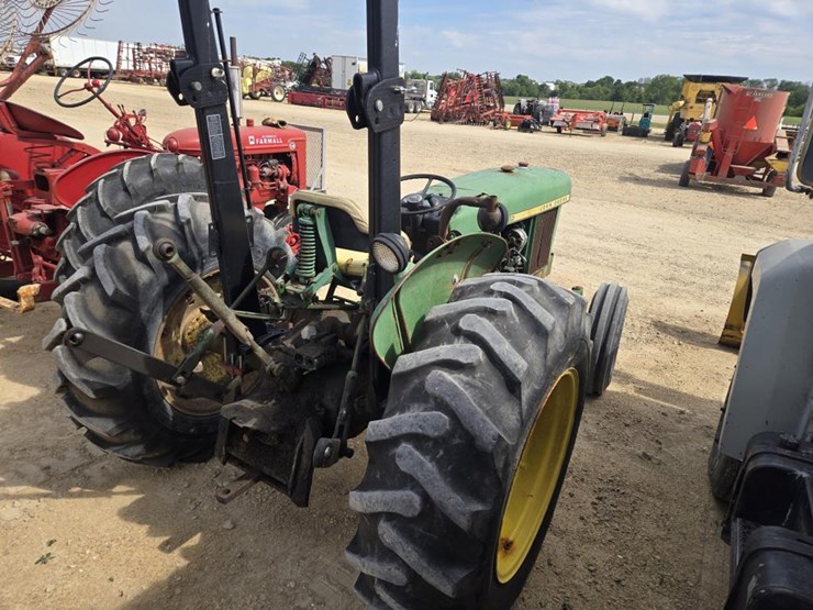 john-deere-1520-image-8