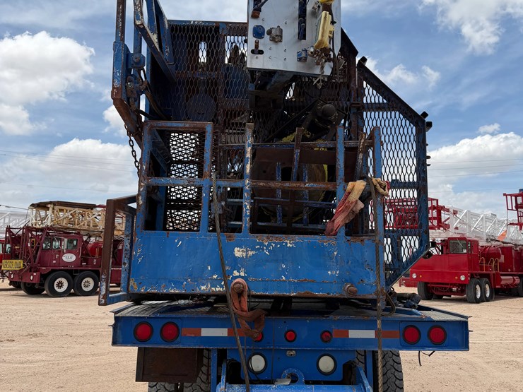 2007-peterbilt-357-image-5