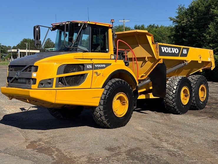 2019-volvo-a25g-image-1