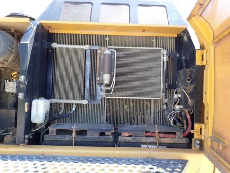 2012-deere-290g-lc-image-66