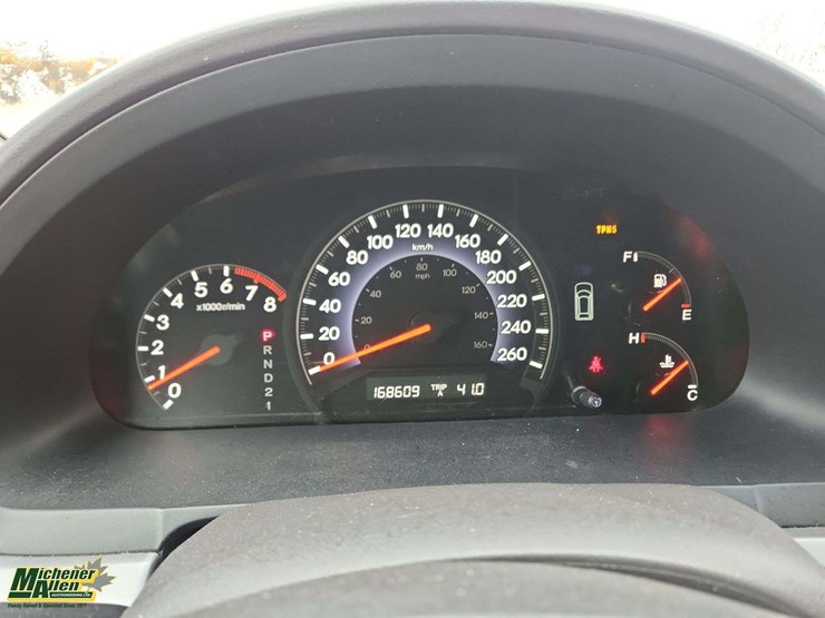 2010-honda-odyssey-image-18