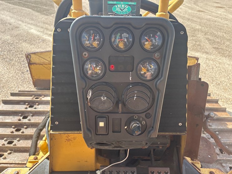 caterpillar-d3g-lgp-image-15
