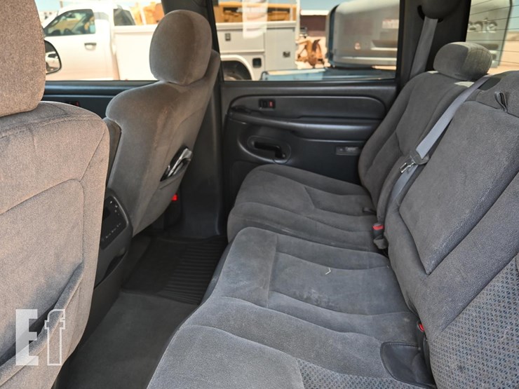 2005-chevrolet-silverado-1500-image-5