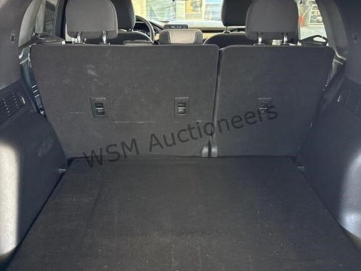 2021-ford-escape-image-11