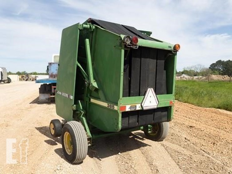 1995-john-deere-385-image-2