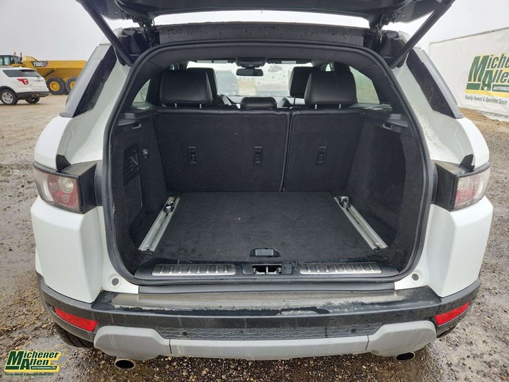 2014-land-rover-range-rover-image-15