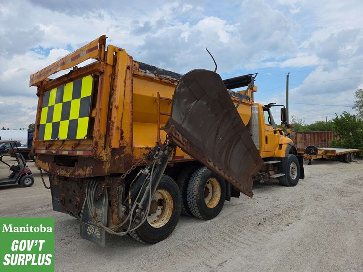 2010-international-workstar-7600-image-3
