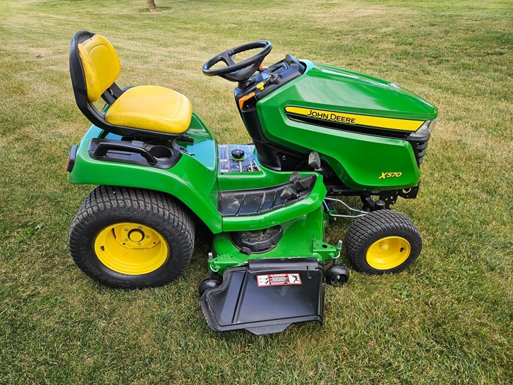 john-deere-x570-image-6