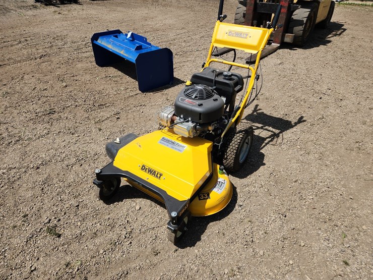 #376-•-dewalt-walk-behind-mower-image-1