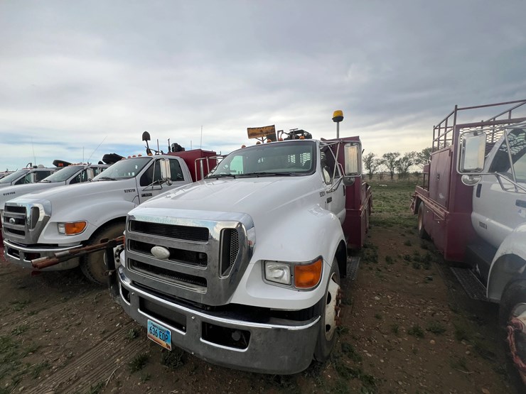 2008-ford-f650-image-3