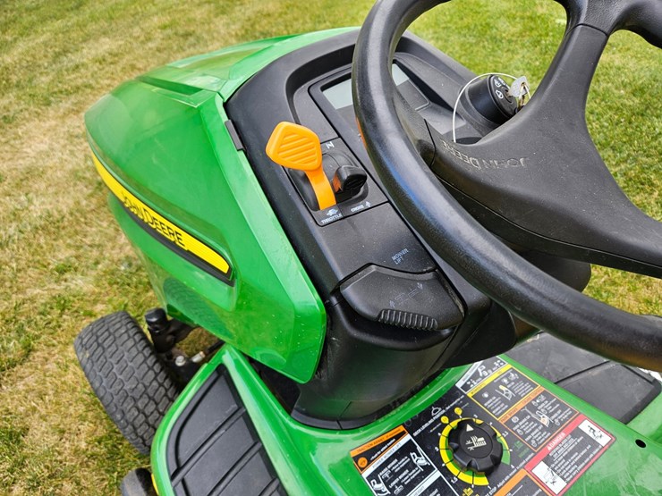 john-deere-x360-image-25