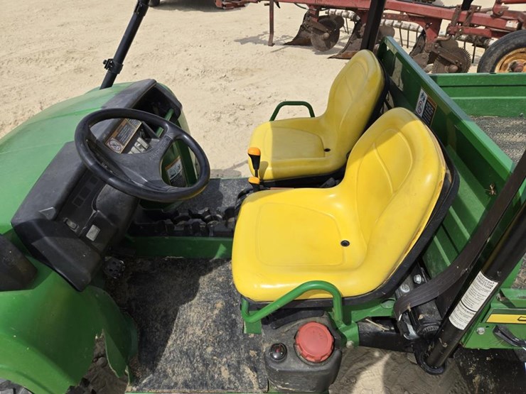 2004-john-deere-gator-image-13