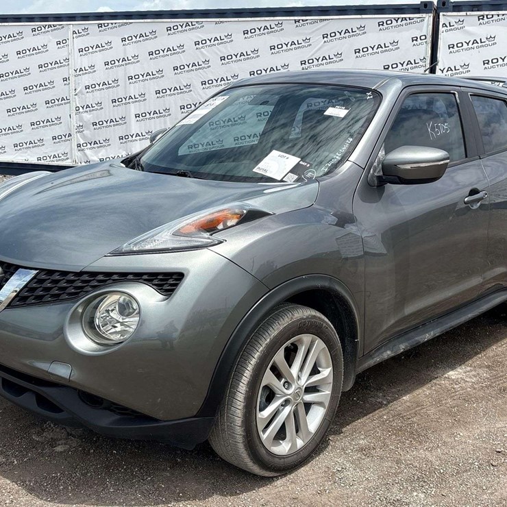 2015 NISSAN JUKE