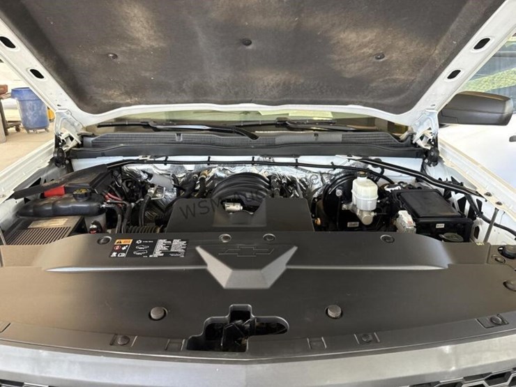2015-chevrolet-silverado-1500-image-12