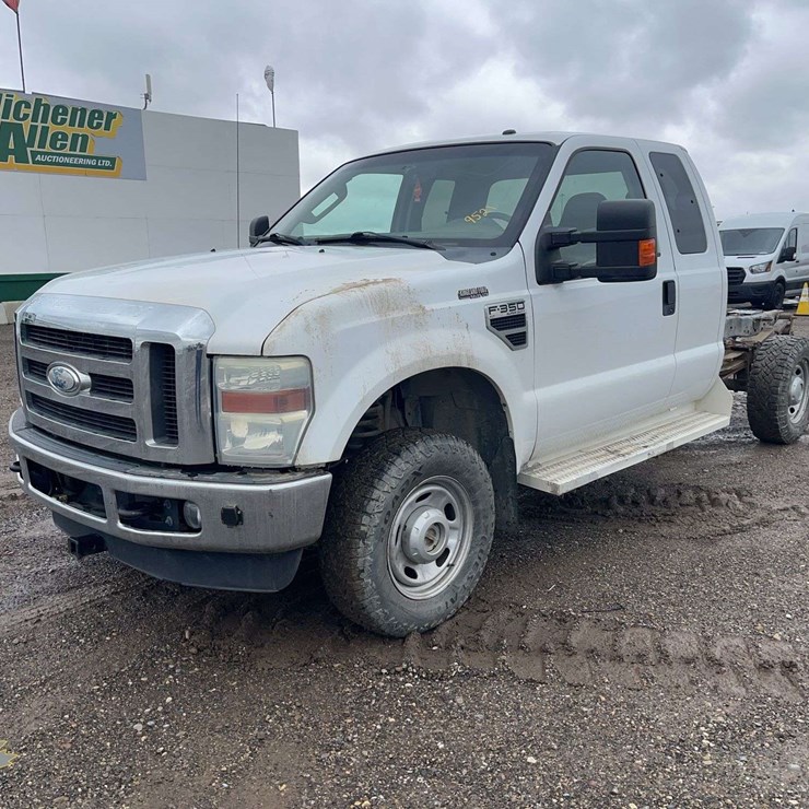 2010 FORD F350
