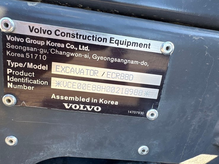 2023-volvo-ecr88d-image-14