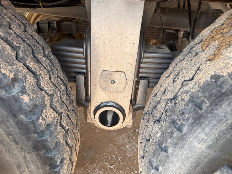 2019-international-hx620-image-10