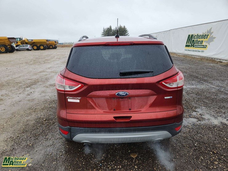 2016-ford-escape-image-7