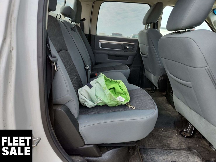 2013-ram-2500-slt-image-18