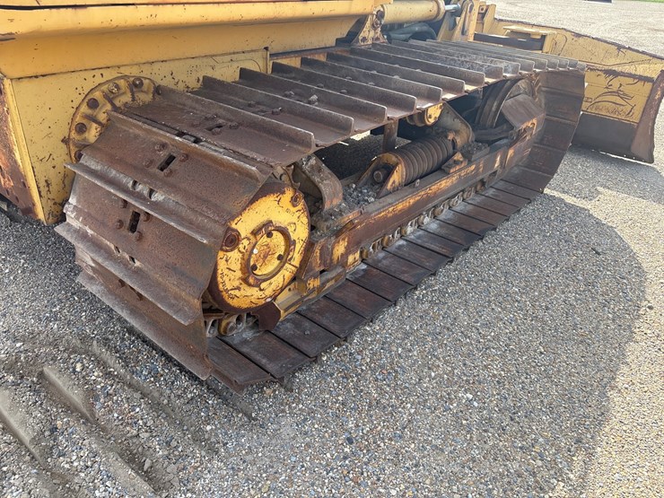 caterpillar-d3g-lgp-image-8