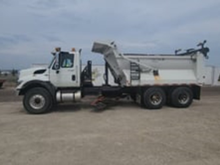 2013-international-workstar-7400-image-5