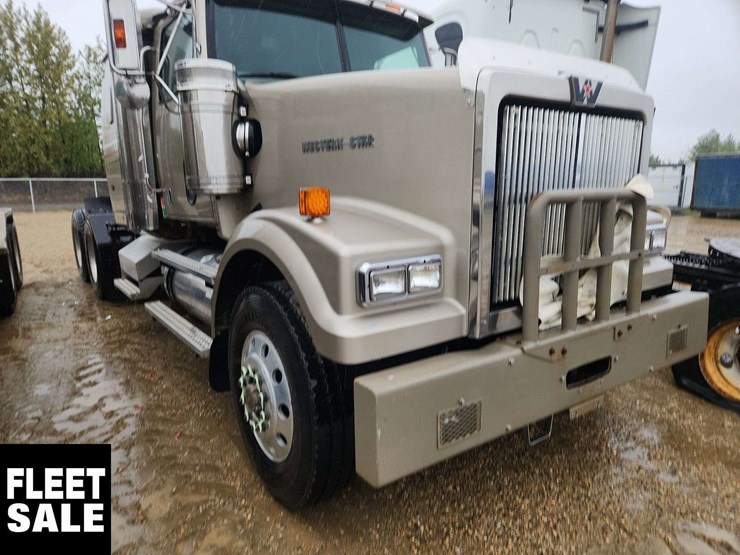 2009-western-star-4900-image-4