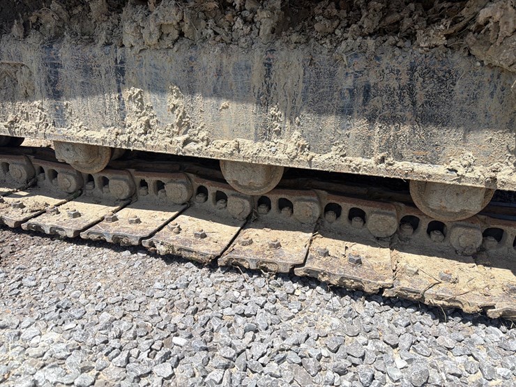 caterpillar-310-image-7