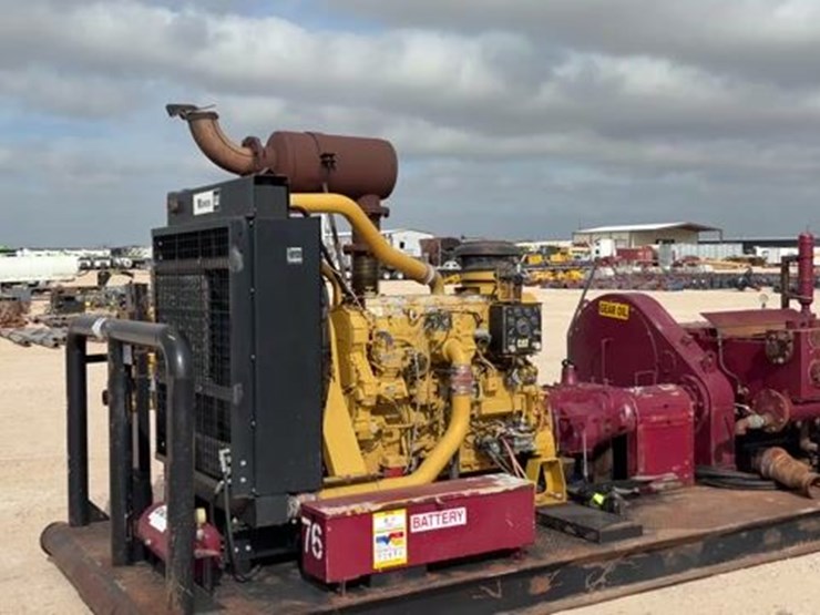 caterpillar-c15-image-13