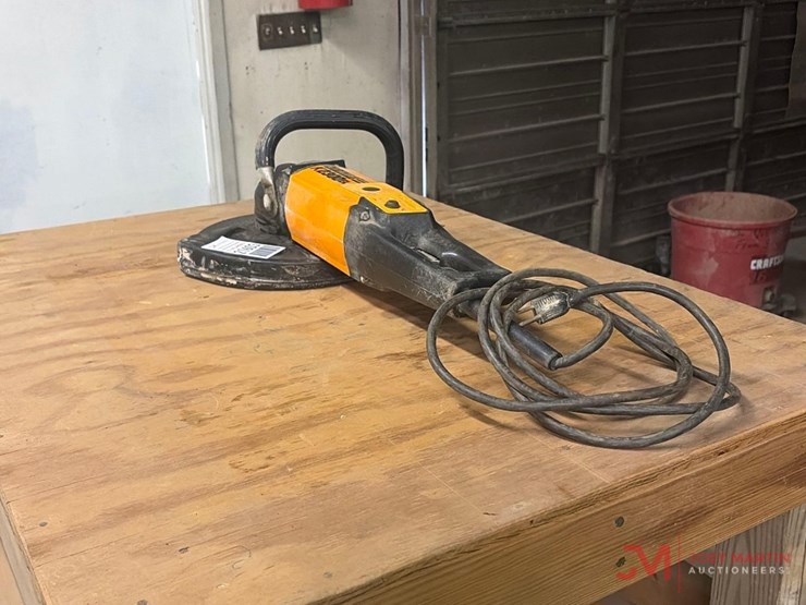 partner-k2300el-electric-cutter-image-4