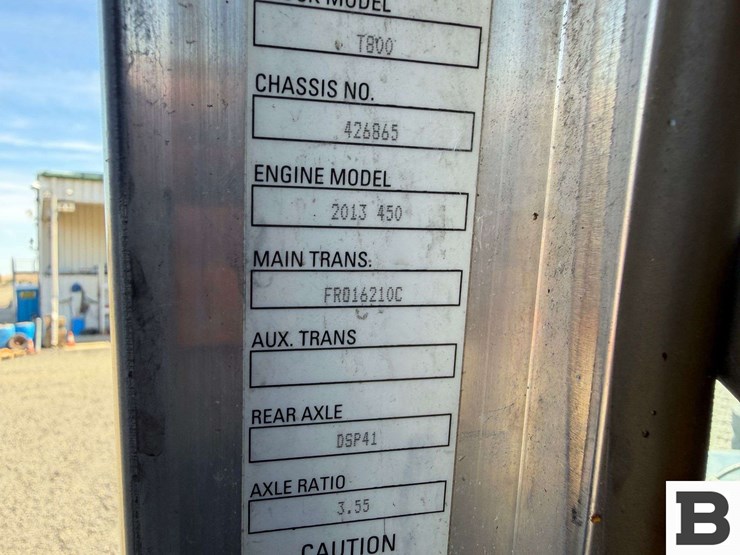 2015-kenworth-t800-image-75