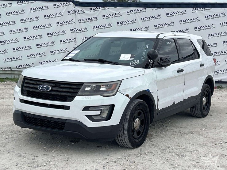 2018-ford-explorer-image-1