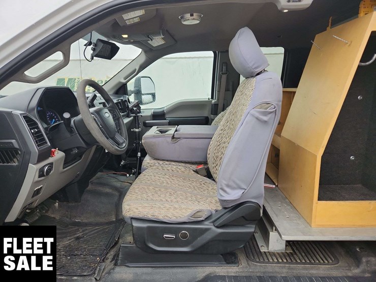 2019-ford-f550-image-14