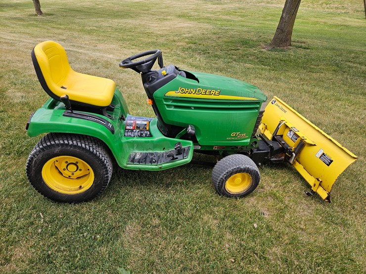 john-deere-gt235-image-6