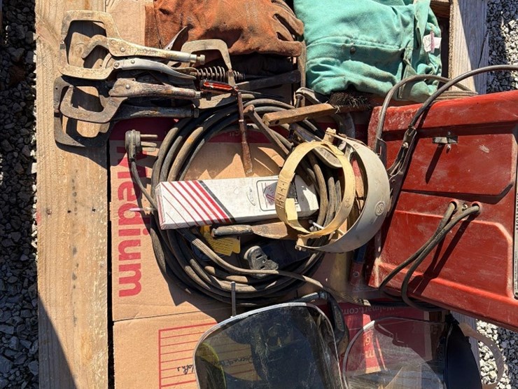 lincoln-electric-ac-225-s-arc-welder-image-5