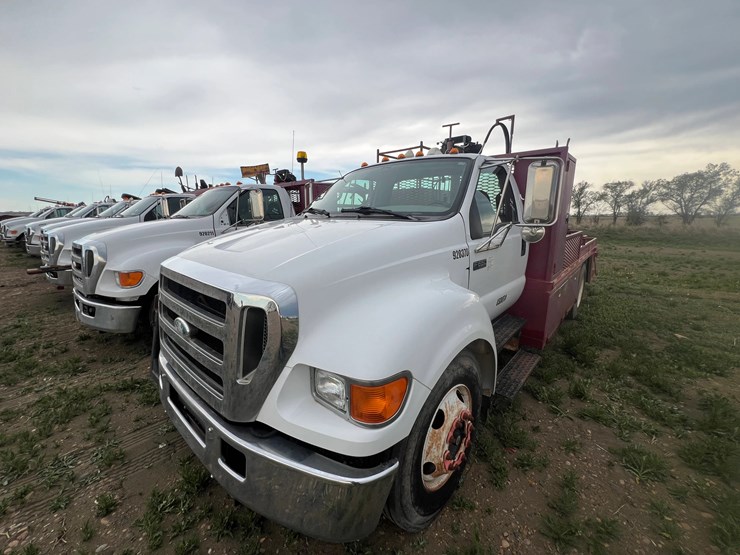 2007-ford-f650-image-2