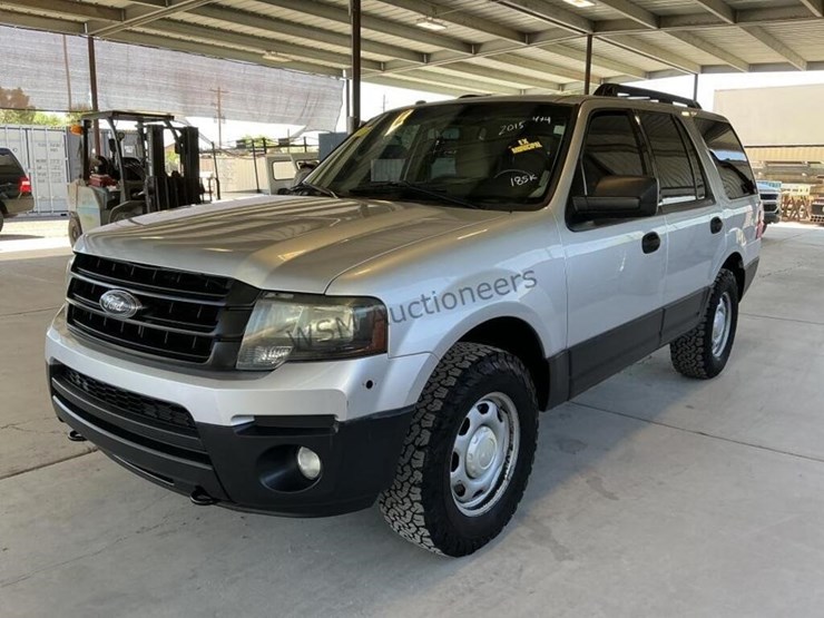 2015-ford-expedition-image-4