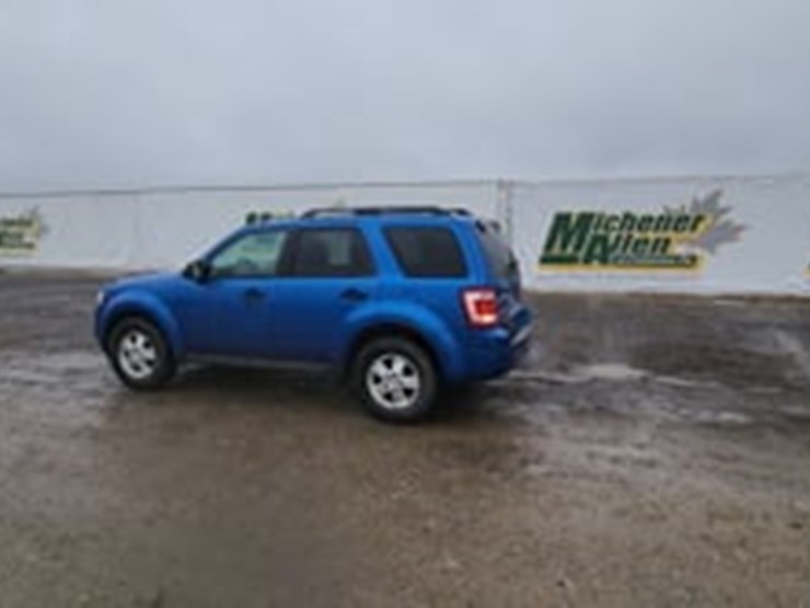 2012-ford-escape-image-5