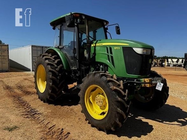 2015-john-deere-6115d-image-6