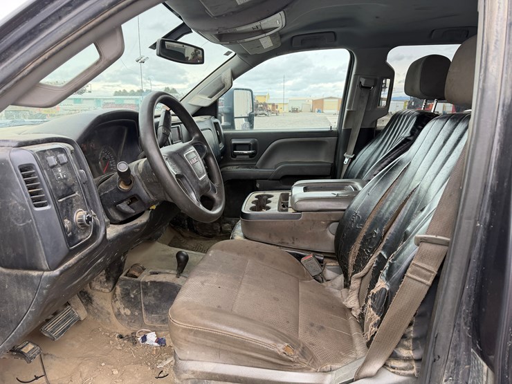 2015-gmc-sierra-3500hd-image-9