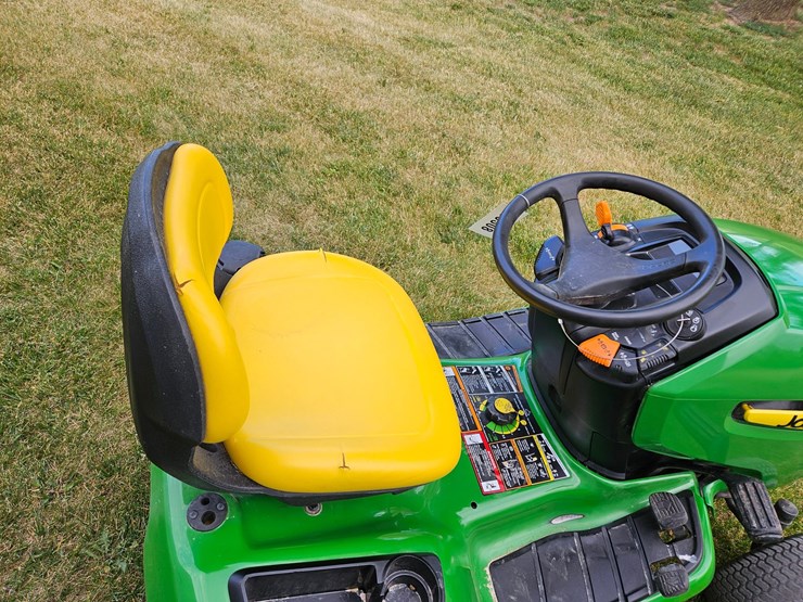 john-deere-x300-image-21