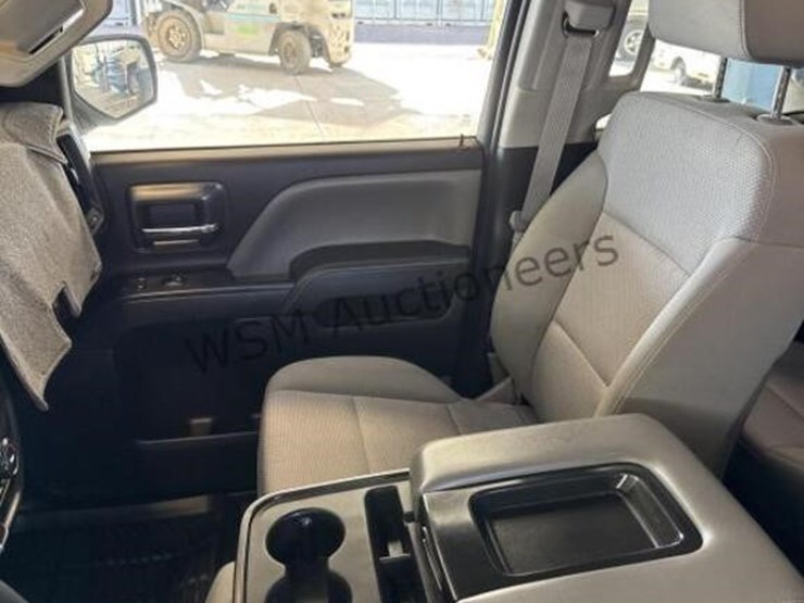 2015-chevrolet-silverado-1500-image-22