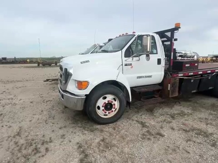 2007-ford-f650-image-1
