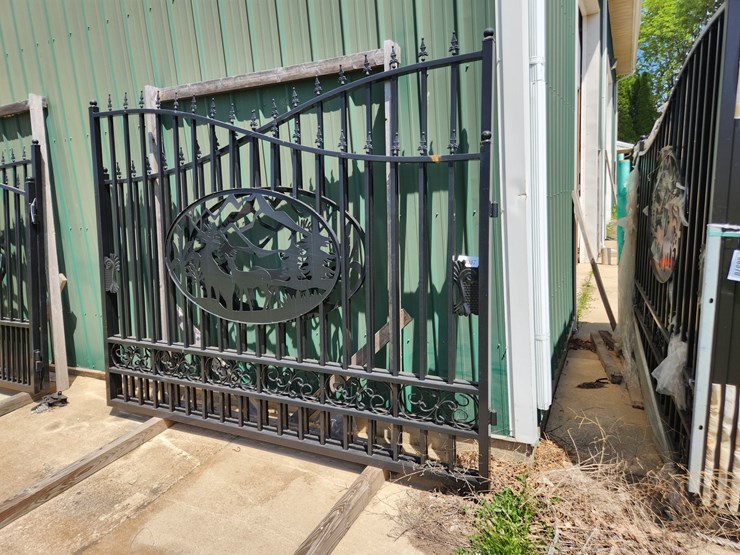 #367-•-20ft-bi-parting-gate-image-1