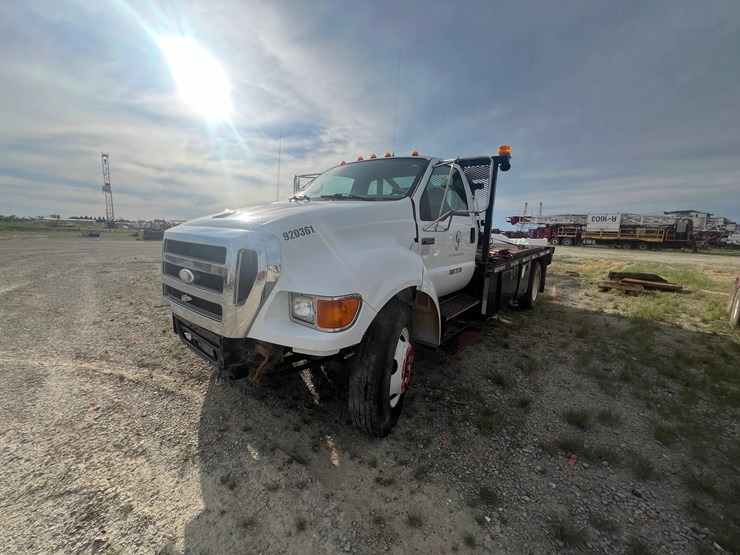 2007-ford-f650-image-2