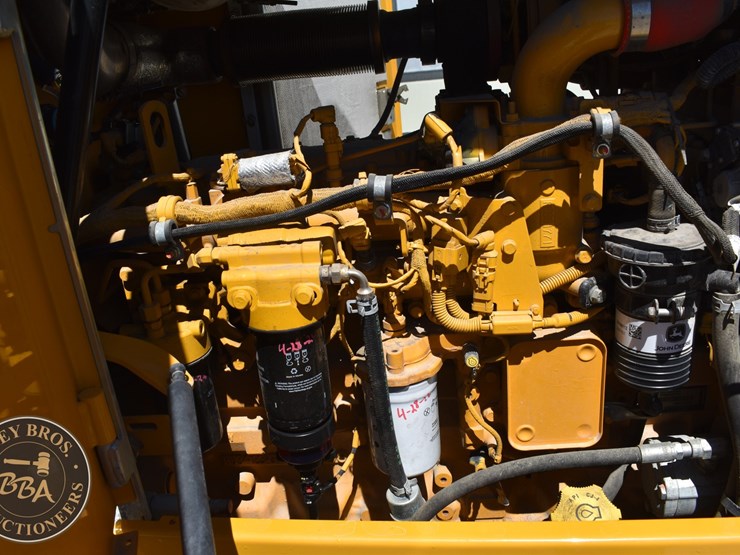 2021-deere-524-p-tier-image-35
