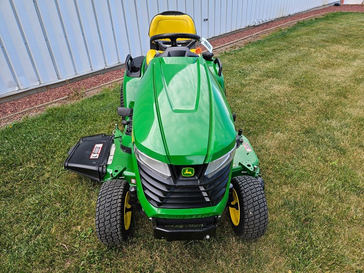 john-deere-x570-image-8