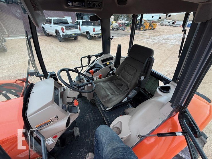 kubota-m6060hdc-image-8